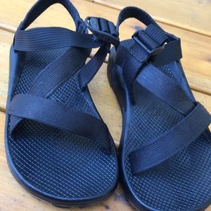 Black One strap toeless Chacos
